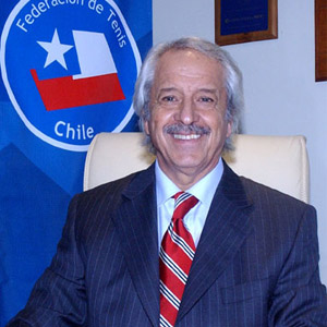 José Hinzpeter es reelecto como presidente de la Federación de Tenis hasta el 2016