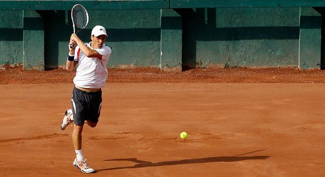 Cristóbal Saavedra avanza a cuartos de final de dobles en el Futuro 19 Túnez