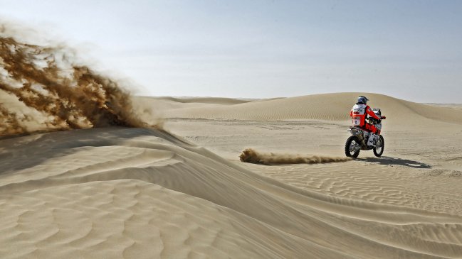 Pablo Quintanilla escaló al tercer lugar del Rally de Abu Dhabi