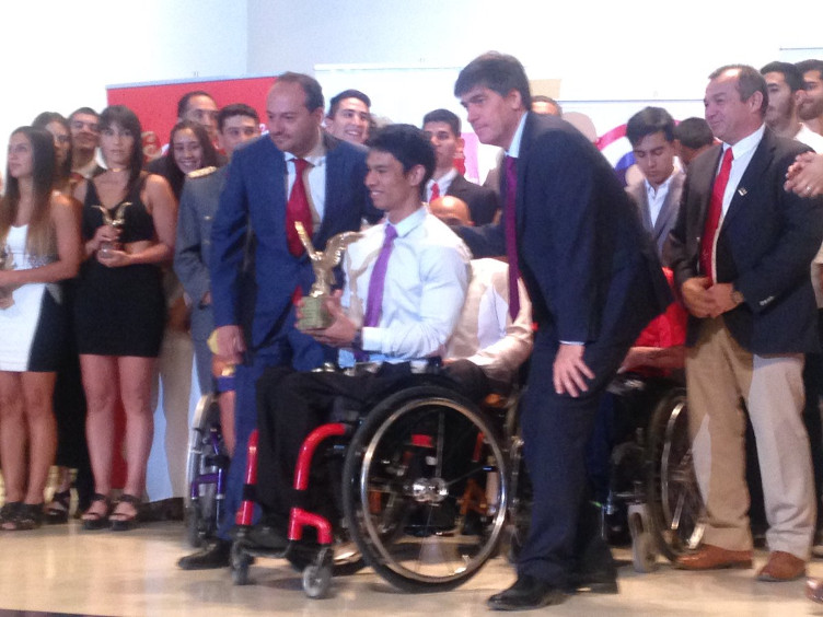 Jorge Carinao y Bárbara Riveros ganaron el premio Mejor de los Mejores 2016