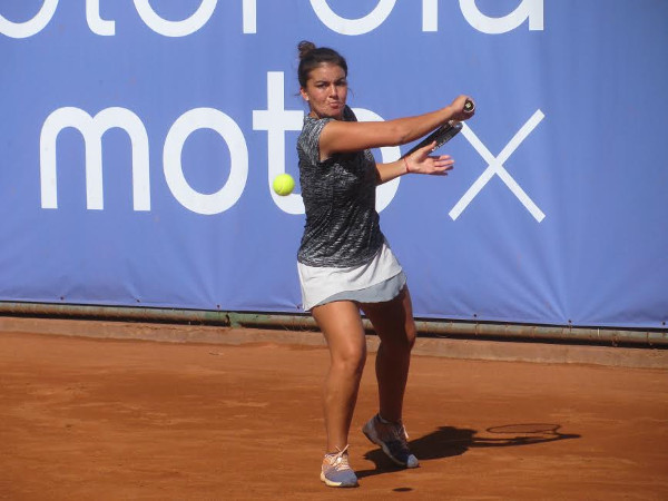 Fernanda Brito se instaló en semifinales del ITF de Santa Cruz