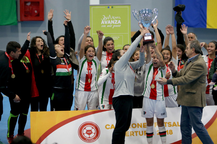 Palestino alcanzó el bicampeonato del Futsal Femenino y clasificó a la Libertadores 2018