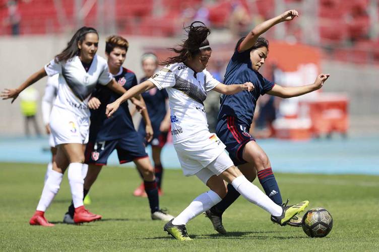 Triunfos de Santiago Morning, Colo Colo y Audax Italiano destacan en el inicio de la Primera División del Fútbol Femenino Chileno